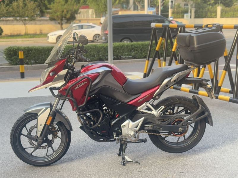 二手五羊本田猛鸷 CB190X