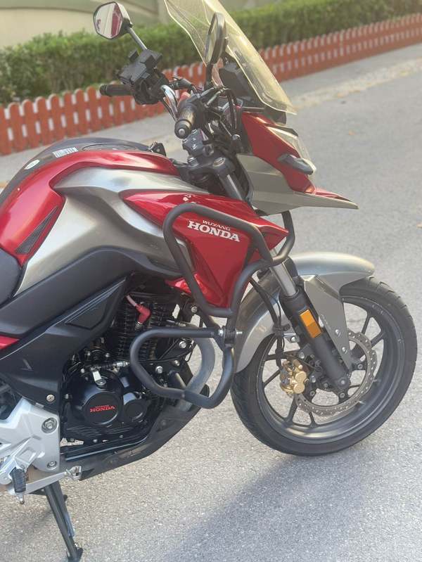 二手五羊本田猛鸷 CB190X