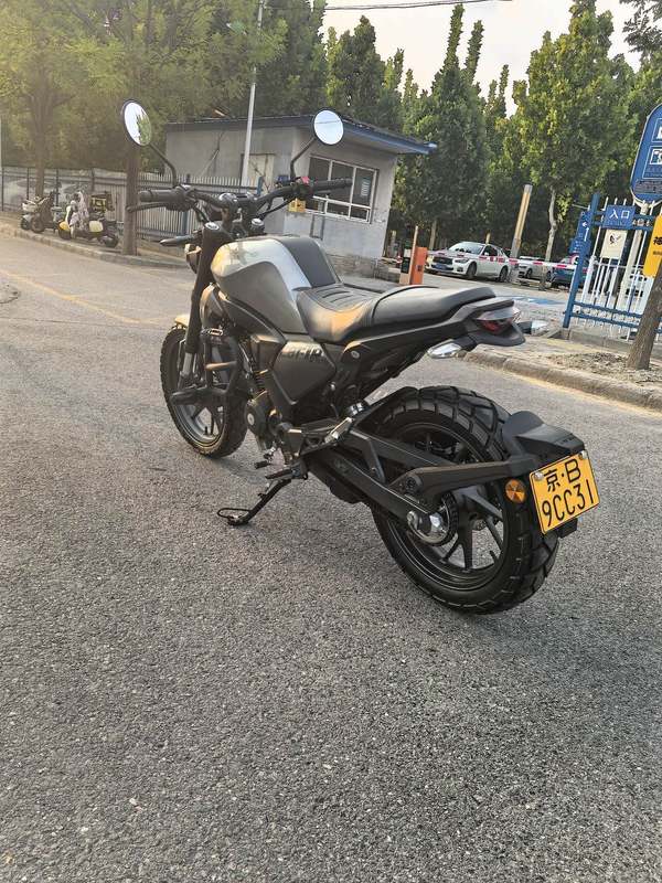 二手新大洲本田CBF190TR