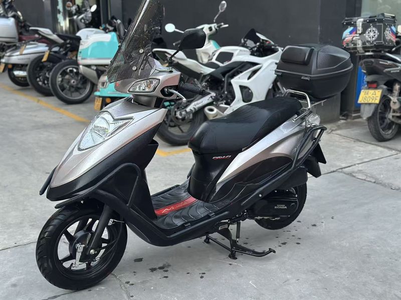 二手新大洲本田NS125D
