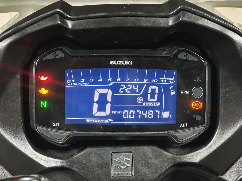 二手豪爵铃木GSX250R