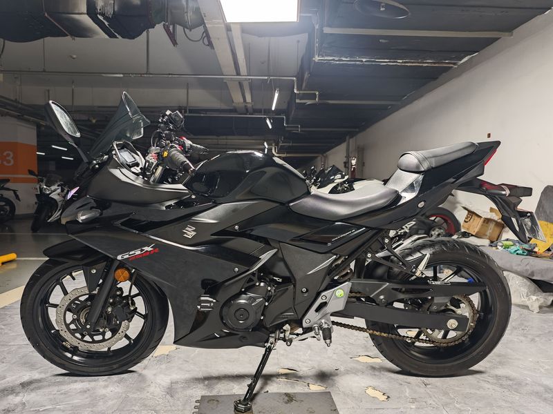 二手豪爵铃木GSX250R