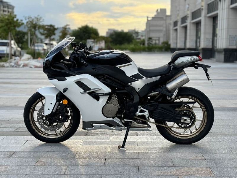 二手春风500SR VOOM