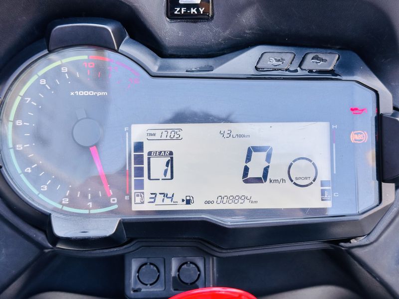二手凯越500X