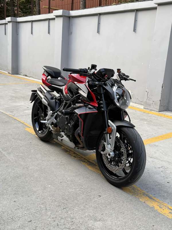 二手奥古斯塔Brutale 1000
