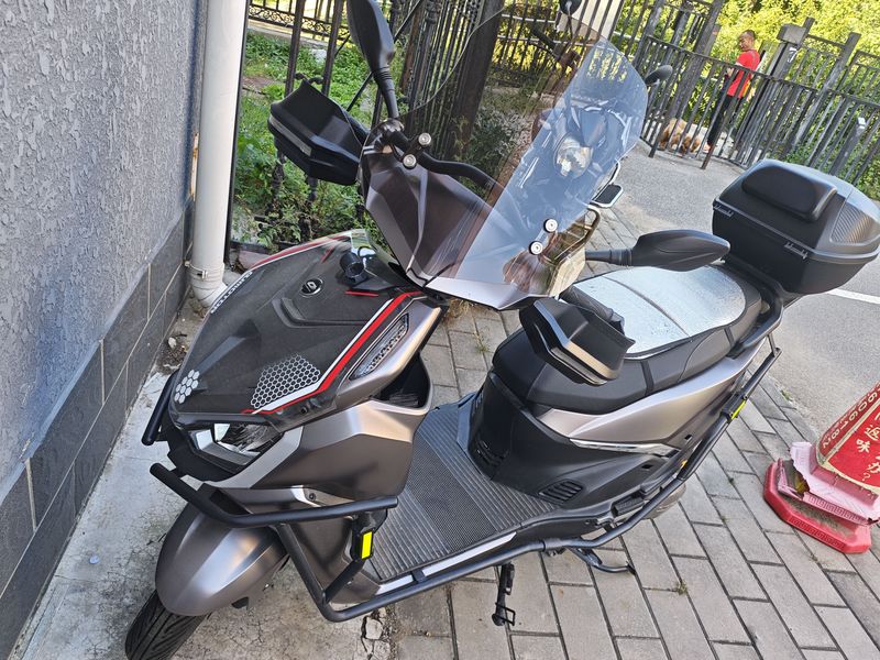 二手QJMOTOR鸿150RS