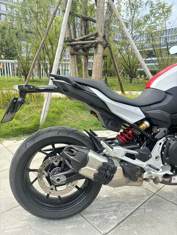 二手宝马F 900 R