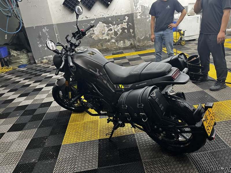 二手贝纳利幼狮 Leoncino 250