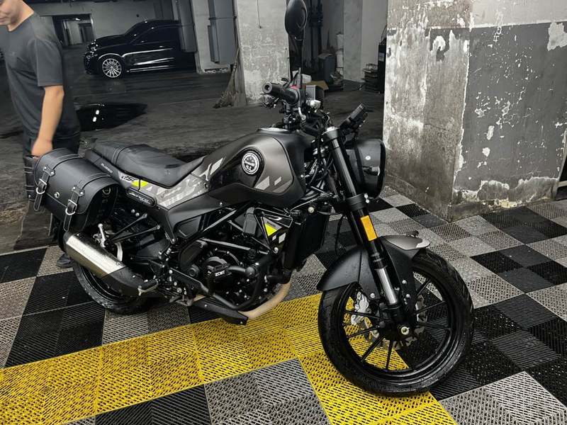 二手贝纳利幼狮 Leoncino 250