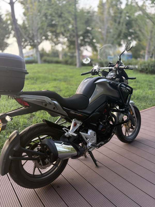 二手五羊本田猛鸷 CB190X