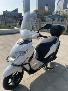 二手豪爵虎鲨VX125