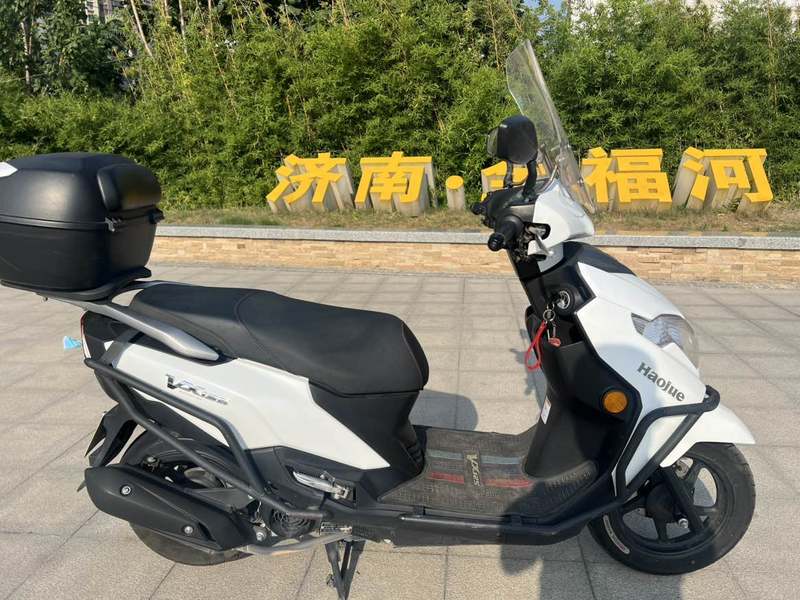 二手豪爵虎鲨VX125