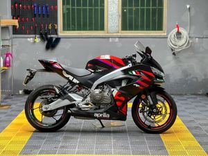 二手阿普利亚RS 457