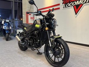 二手贝纳利幼狮 Leoncino 250