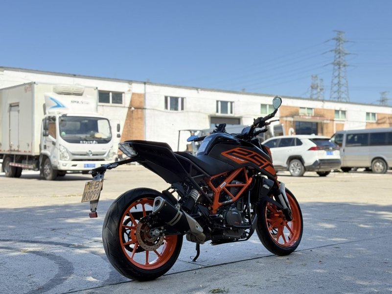 二手KTMR2R250 Duke