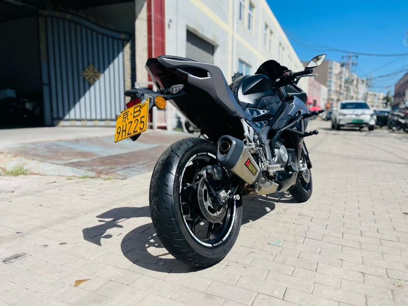 二手贝纳利龙卷风 Tornado 252R