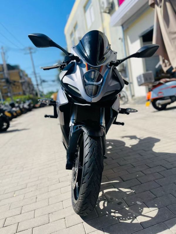 二手贝纳利龙卷风 Tornado 252R