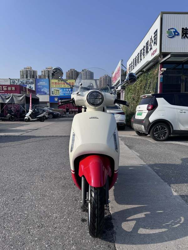 二手新大洲本田NS125LA