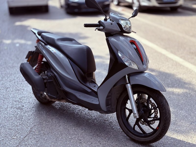 二手比亚乔Medley 150