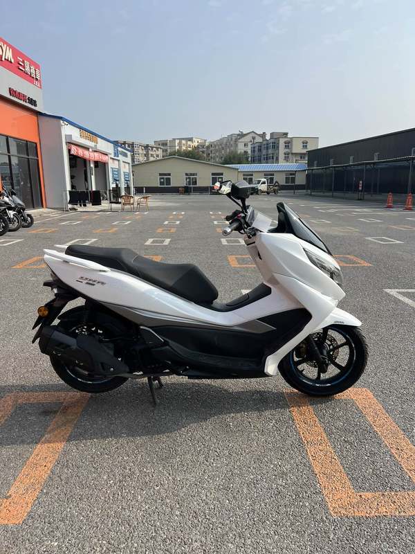 二手豪爵UHR150