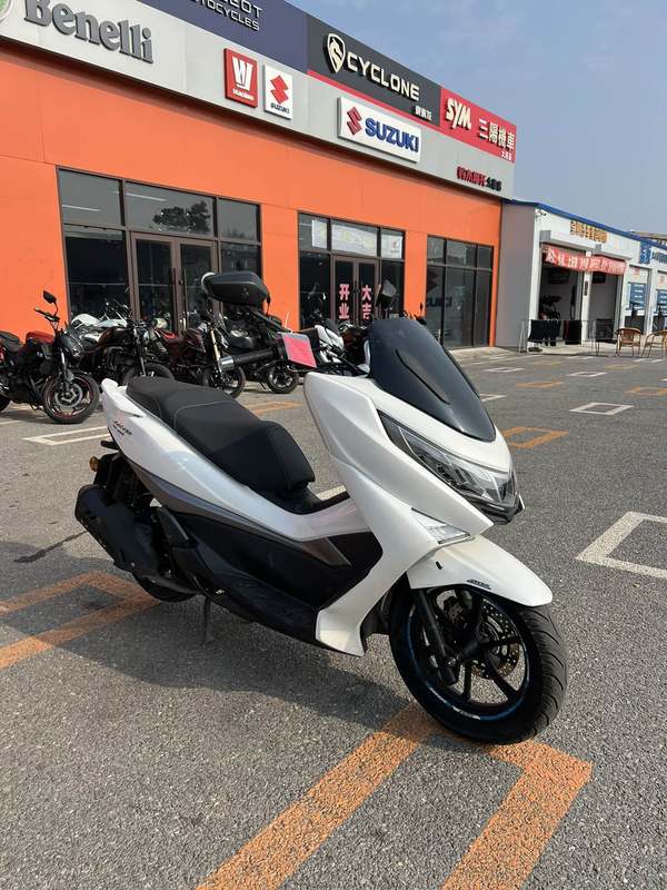 二手豪爵UHR150