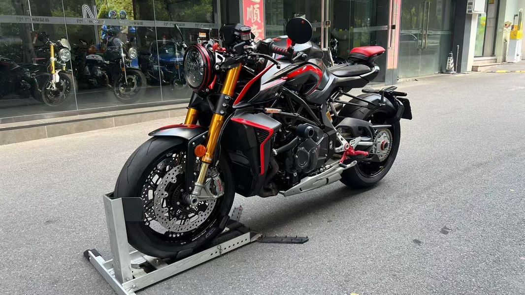 二手奥古斯塔Rush 1000