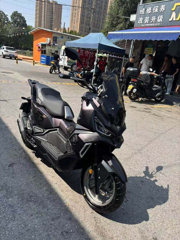 二手三阳哈士奇 Husky ADV150