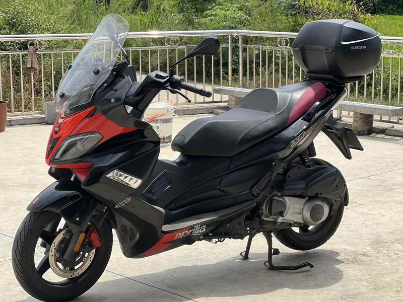 二手宗申阿普利亚SR Max 300 