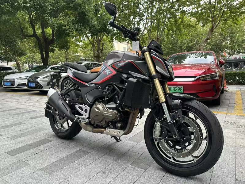 二手QJMOTOR追550