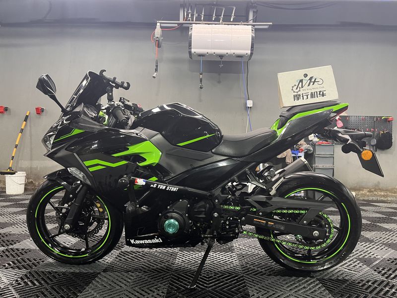 二手川崎Ninja 400