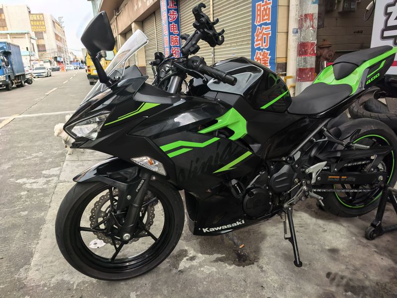 二手川崎Ninja 400