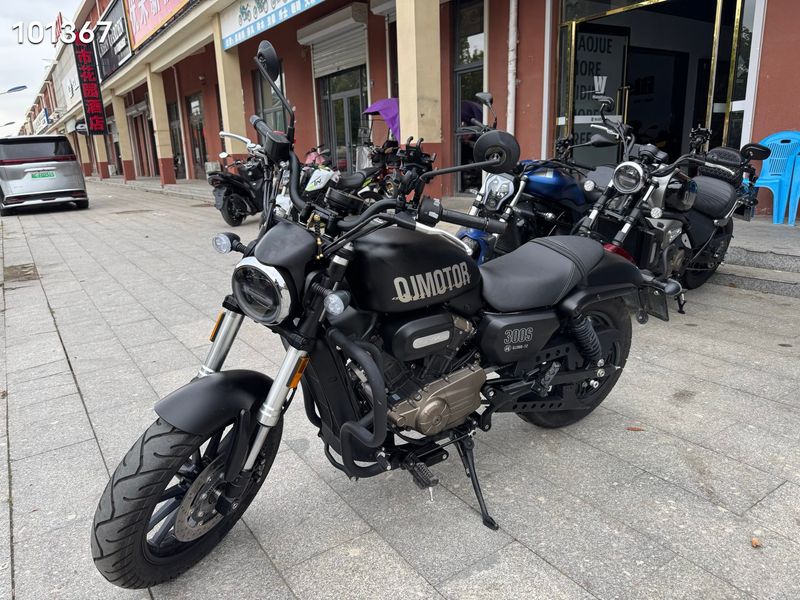 二手QJMOTOR闪300