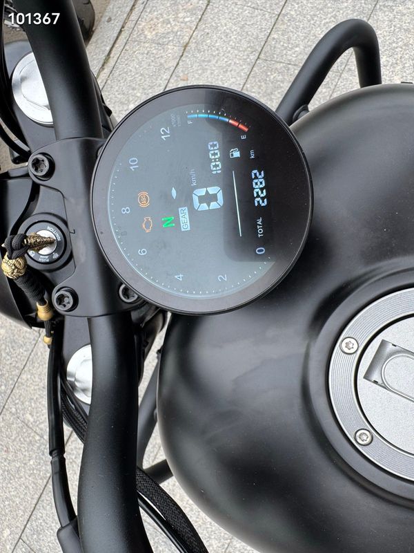 二手QJMOTOR闪300
