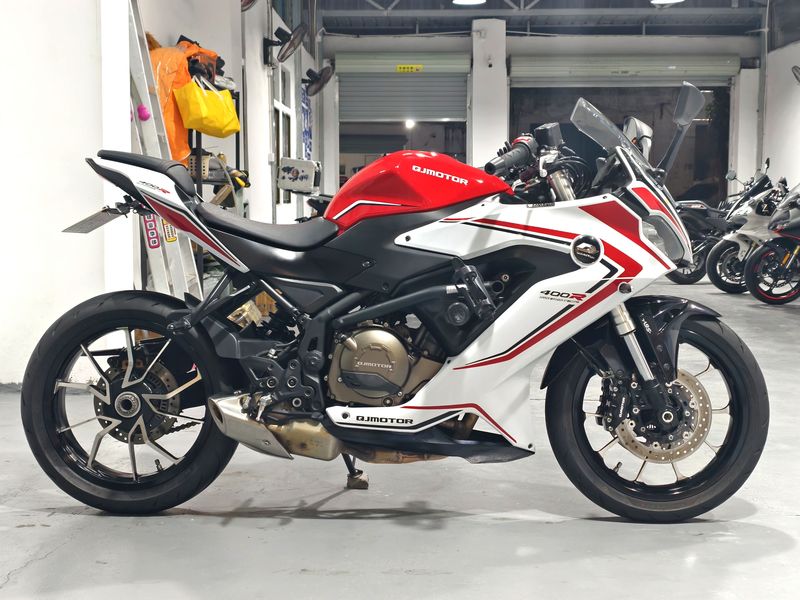 二手QJMOTOR赛400