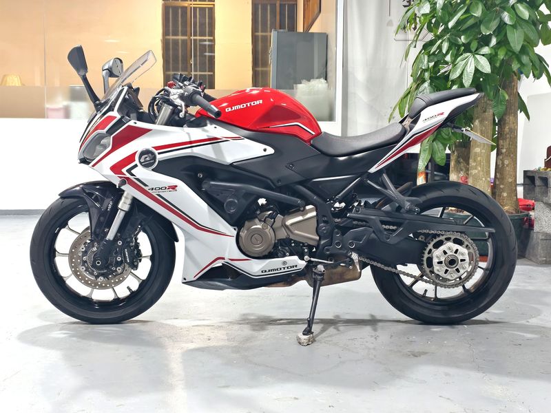 二手QJMOTOR赛400