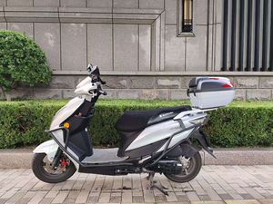二手济南铃木优驿 UE125T