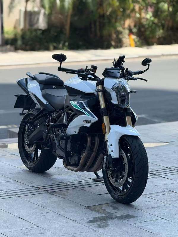 二手贝纳利TNT600i