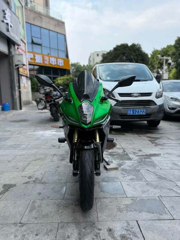 二手贝纳利龙卷风 Tornado 402R