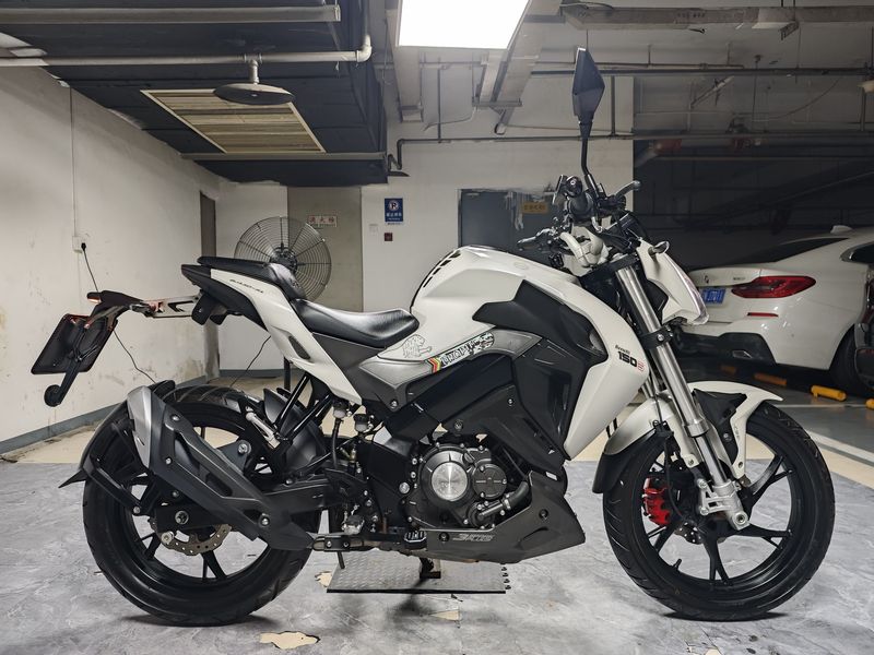 二手贝纳利小迅龙 BN150S