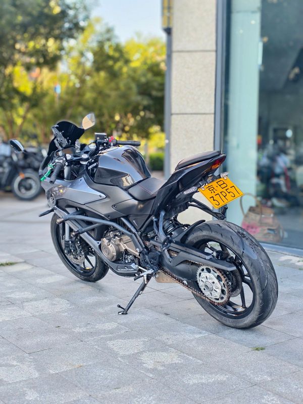 二手QJMOTOR赛400