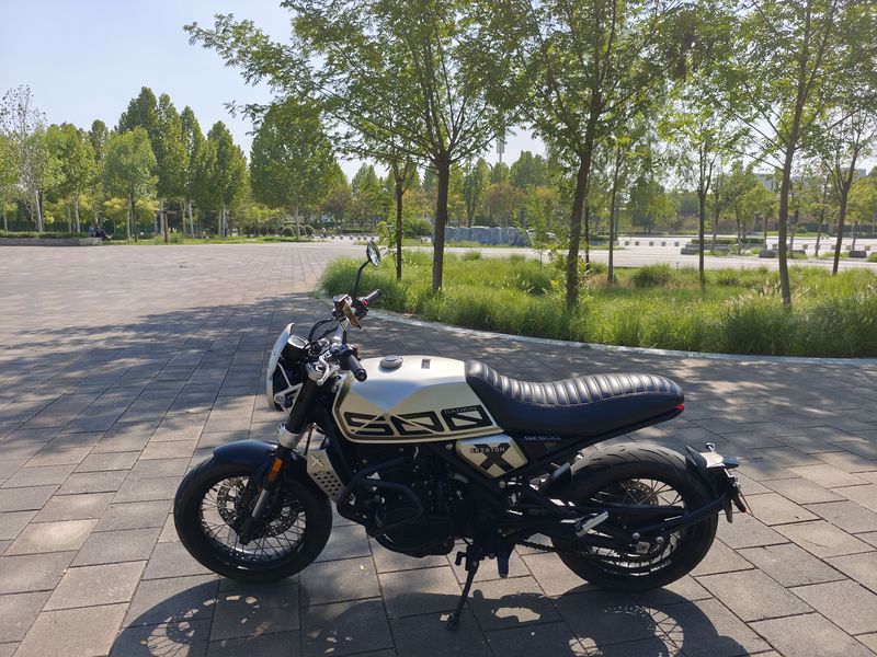 二手高金GK500