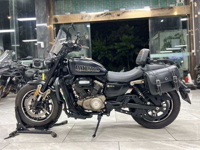 二手QJMOTOR闪350