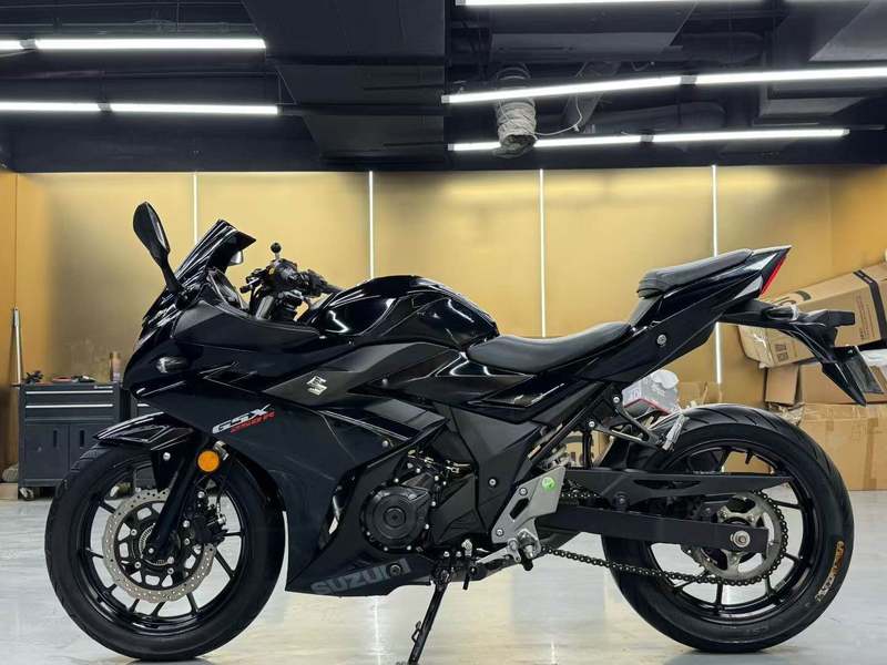 二手豪爵铃木GSX250R