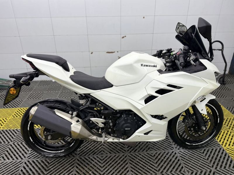 二手川崎Ninja 400