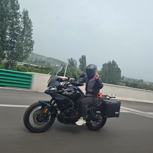 二手春风700MT