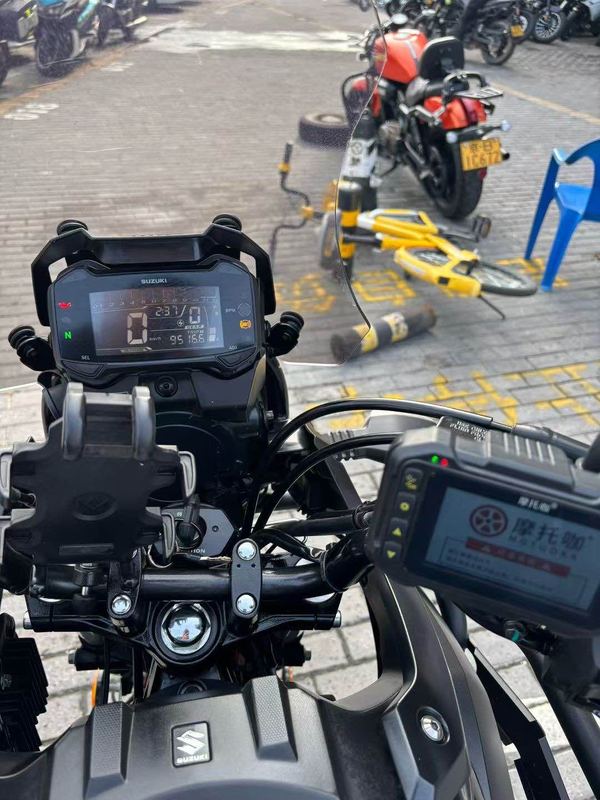 二手豪爵铃木DL250