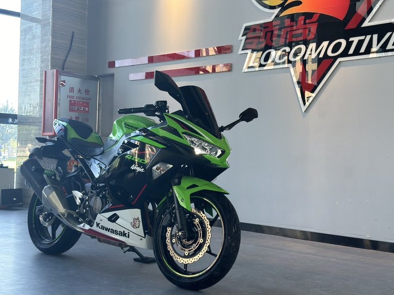 二手川崎Ninja 400