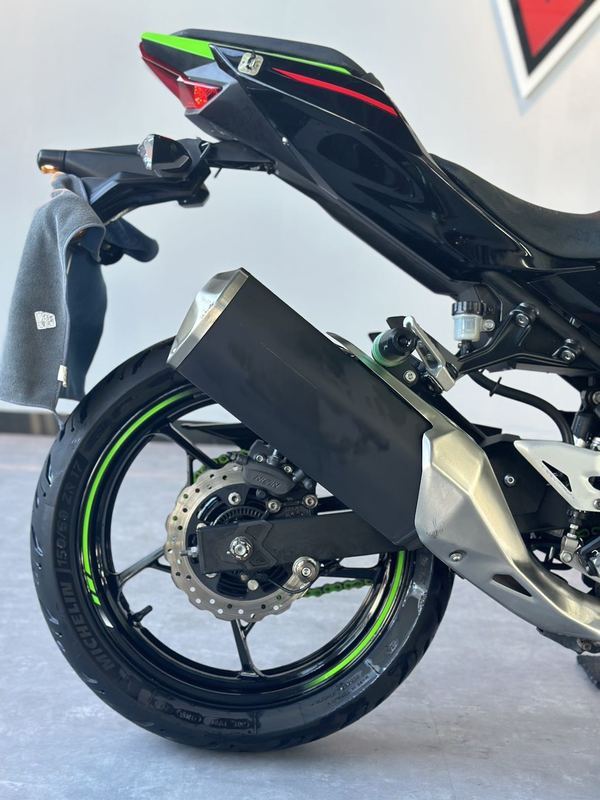 二手川崎Ninja 400