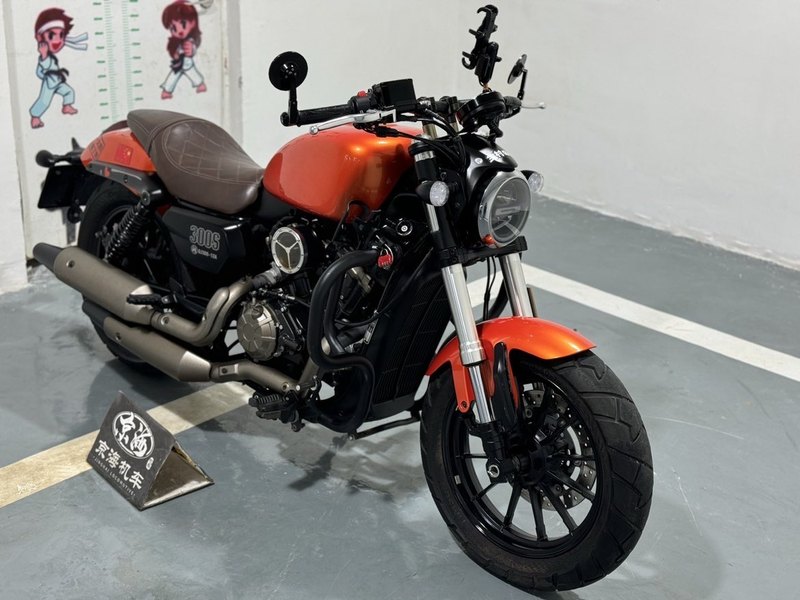 二手QJMOTOR闪300