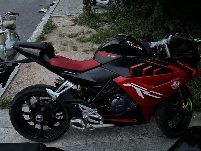 二手赛科龙RC250